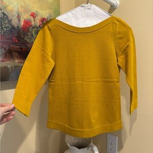 Ann Taylor mustard yellow/ gold quarter sleeve top